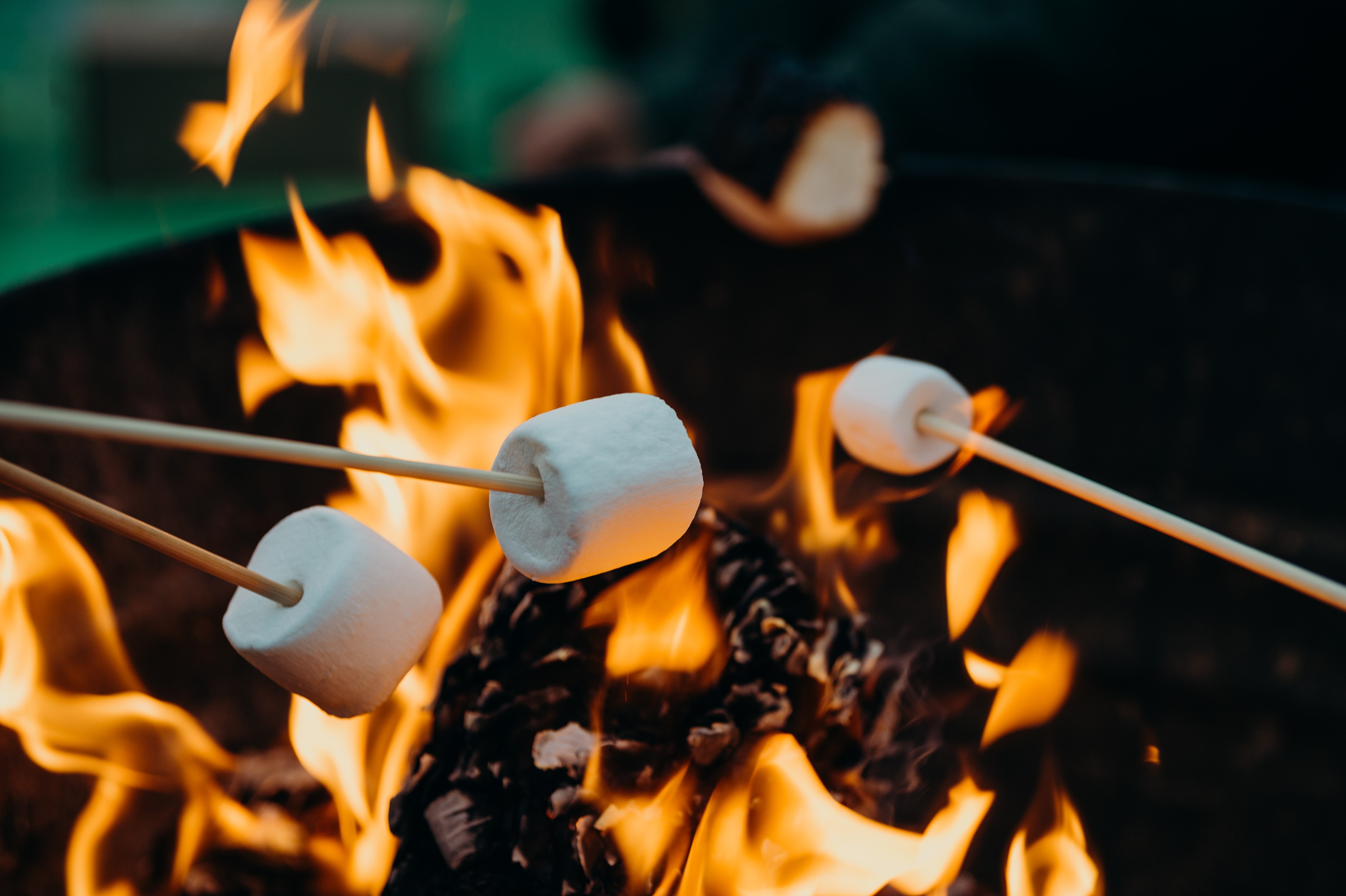 Pourquoi toujours finir un barbecue par des chamallows ?